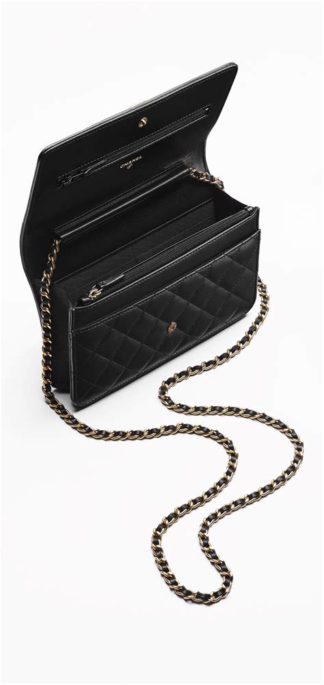 wallets on chain boy chanel|chanel classic wallet on chain.